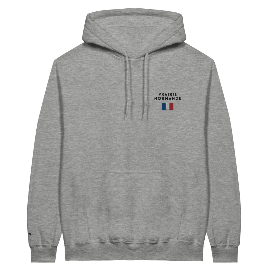 sweat gris clair brodé prairie normande référence politique bardella